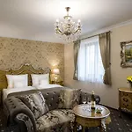 Chateau Sanov Hotel 5*
