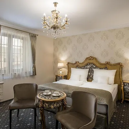 Château šanov Hotel