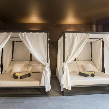 Chateau Sanov 4*