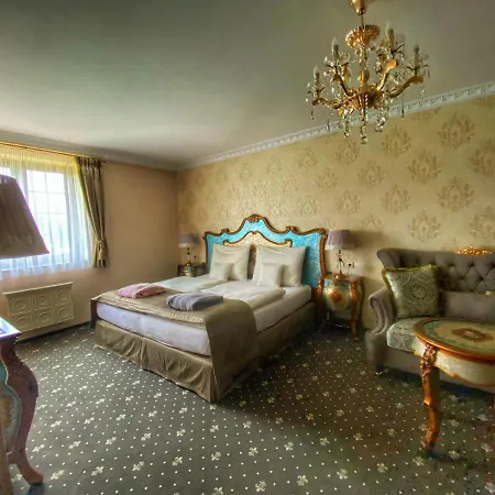 Chateau Sanov 5*