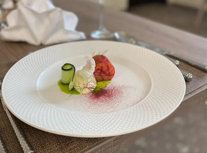 Chateau Sanov Hotel 5*