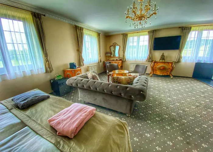 Chateau Sanov 5*